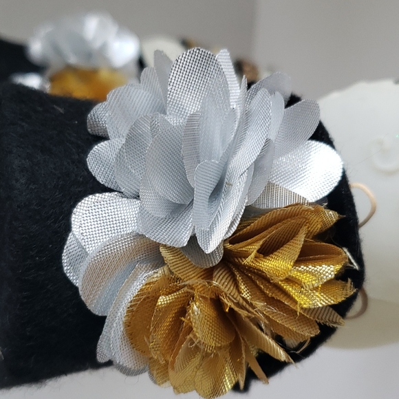 Set of 4 SKULL ornaments 3 little jingle Jack-O-Lanterns  halloween decor - Picture 5 of 12